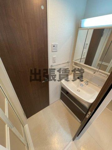 仲介手数料0！！チェルトヴィータの洗面所