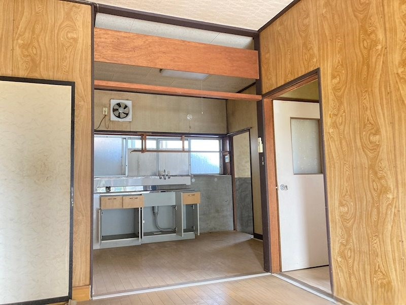 平屋　中古戸建　富士市大淵の洋室