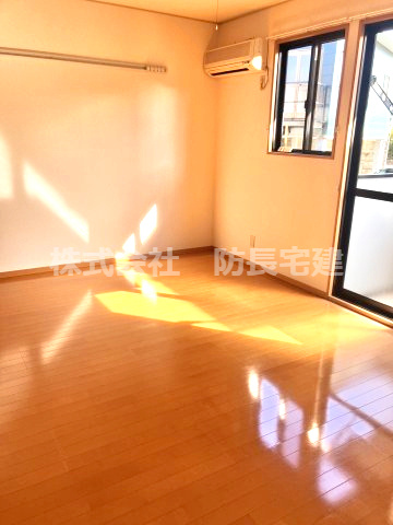 セジュールiの居間・リビング|ゆったり過ごせるリビングです