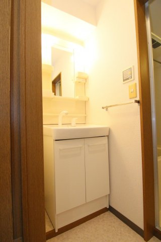 Ｓｏｐｈｉａ【ソフィア】の独立洗面台|別部屋の参考写真です。
