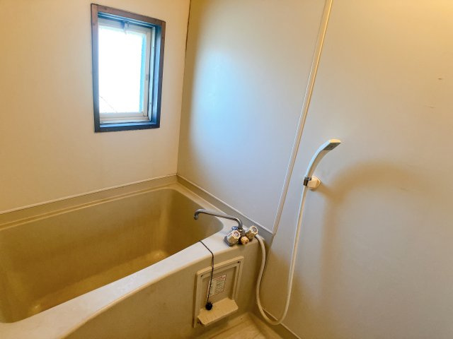 岡戸アーバンハイツの浴室