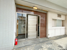 ホリホックイン元浜のエントランス