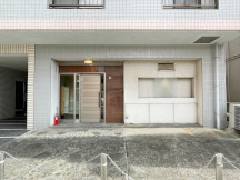 ホリホックイン元浜のエントランス