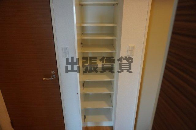 仲介手数料0！！スタジオスクエア泉の収納