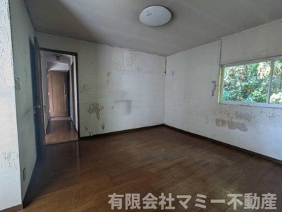 【居間・リビング】 | 山之一色町住居付店舗