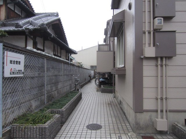 【エントランス】