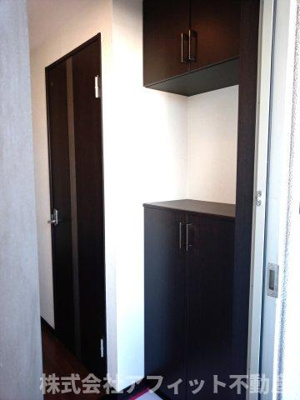 【玄関】 | ル・ボヌール | シューズボックス