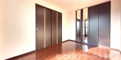 【寝室】 | ル・ボヌール | 洋室5.9帖