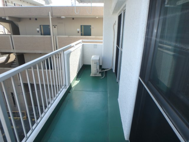 レジデンスひまわりのバルコニー