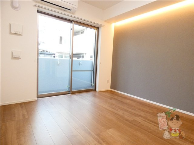 グレイス厚生町の居間・リビング