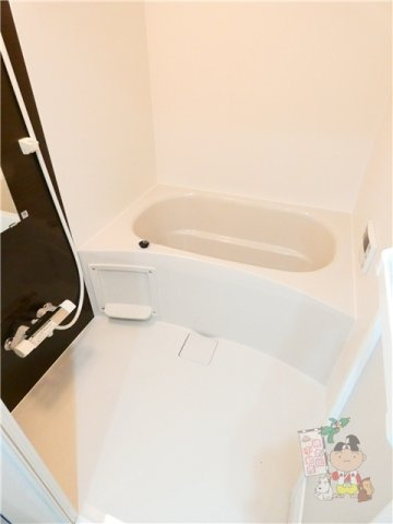 グレイス厚生町の浴室