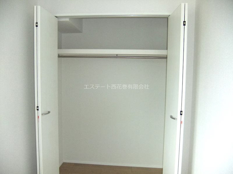 ぴのの収納|サービスルーム収納