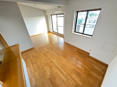 【居間・リビング】 | グランドメゾン東豊中EAST2番館