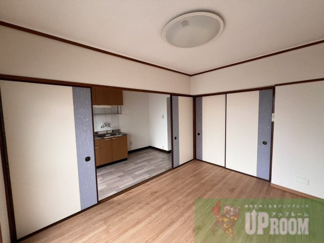 丹羽ビルの内装