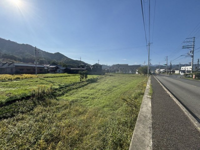 【外観】 | 多可町中区曽我井　県道沿い農地、農業倉庫