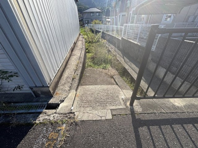 【外観】 | 多可町中区曽我井　県道沿い農地、農業倉庫