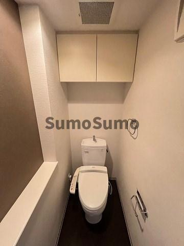 大阪市西淀川区姫里１丁目の賃貸マンションのトイレ