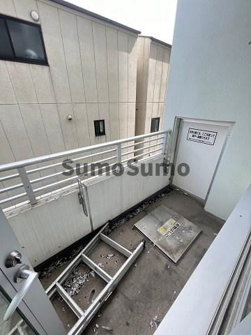 大阪市西淀川区姫里１丁目の賃貸マンションのバルコニー