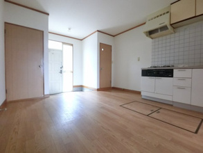 【居間・リビング】