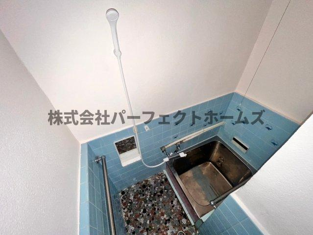 渚南町テラスの浴室|きれいなお風呂です