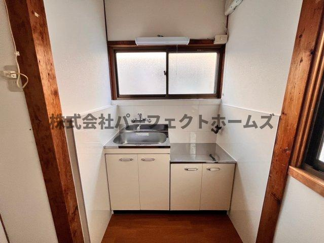 渚南町テラスのキッチン|お料理しやすいキッチンです