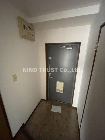 グレースマンションの玄関|シンプルで使いやすい玄関です