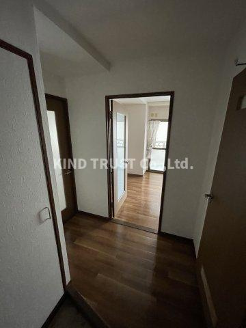 グレースマンションの居間・リビング|使いやすい居間です