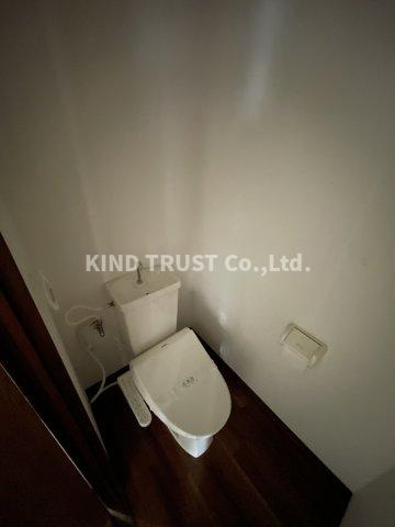 グレースマンションのトイレ|ゆったりとした空間のトイレです