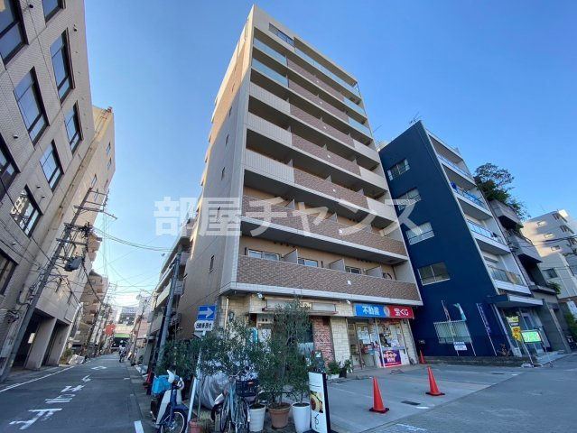 ニーズメゾン新栄の外観