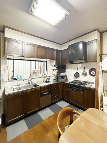 徳島市北田宮４丁目の中古一戸建のキッチン