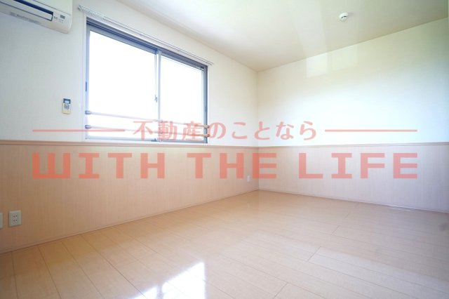 ブリエ【10，000円キャッシュバック対象物件】の洋室|個人の部屋や寝室として使える洋室です