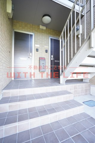 ブリエ【10，000円キャッシュバック対象物件】のロビー|ゆとりのあるロビーです