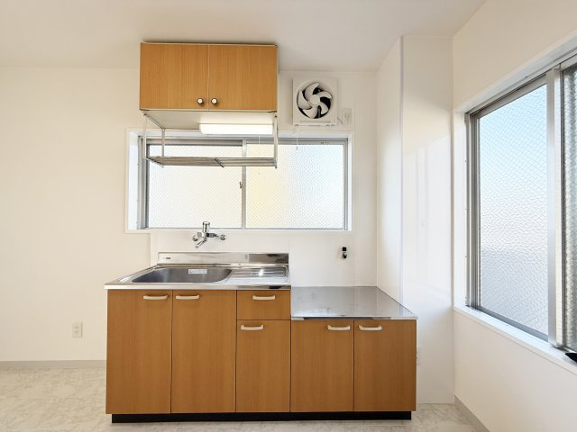 シティーライフHATAのキッチン