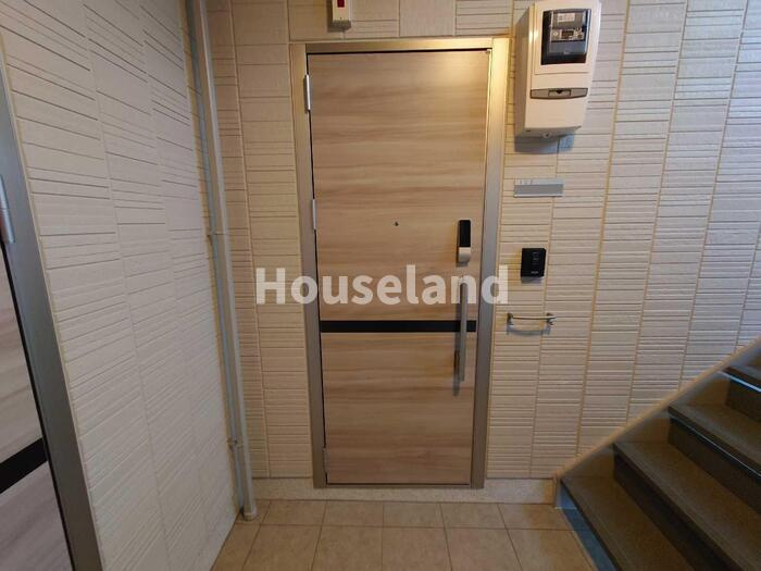 D-room宇須 輝のエントランス