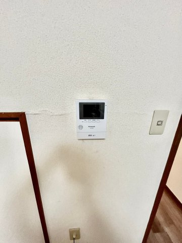 豊中市服部南町1丁目戸建の設備|TVモニターホン