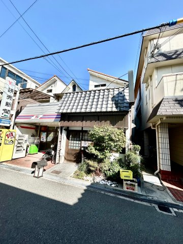 豊中市服部南町1丁目戸建