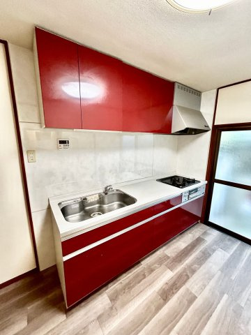 豊中市服部南町1丁目戸建のキッチン