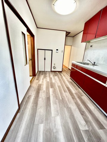 豊中市服部南町1丁目戸建の居間・リビング