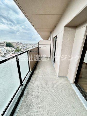 レジオン豊中千里中央のバルコニー