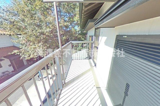 ６４３５０　岐阜市上土居中古戸建てのバルコニー