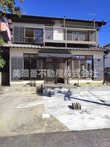 ６４３５０　岐阜市上土居中古戸建ての外観
