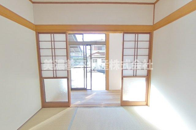 ６４３５０　岐阜市上土居中古戸建ての和室