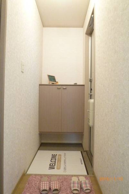 【玄関】 | フリーデン山川 | 落ち着いた玄関です