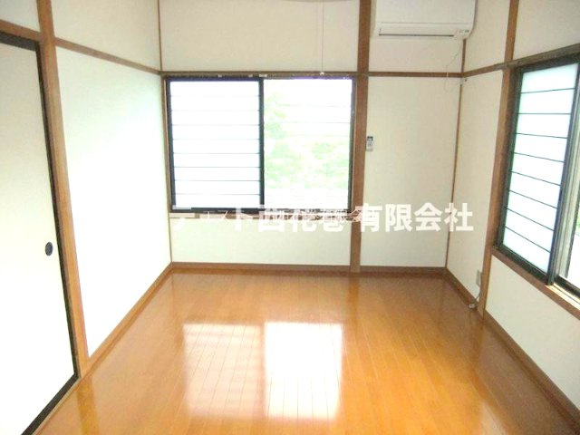 ハルヤマハイツ星が丘の居間・リビング