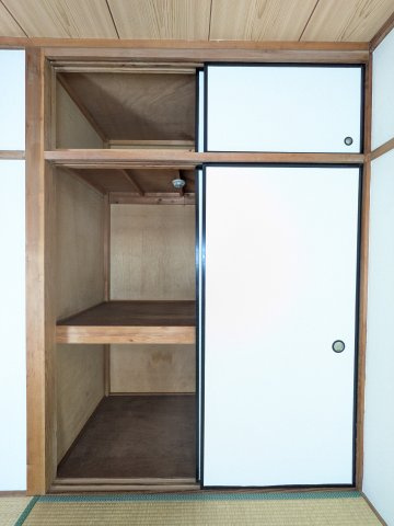 プルミエールAの玄関