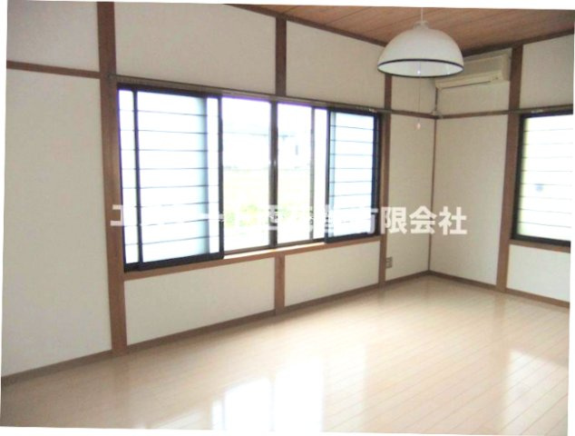 ハルヤマハイツ星が丘の居間・リビング