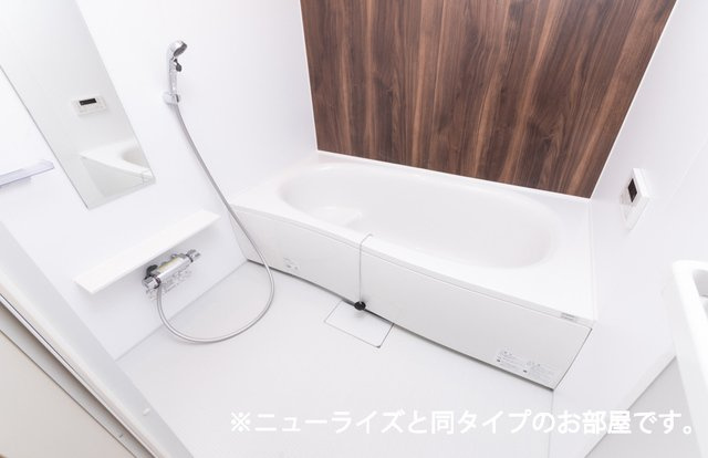 赤穂市アパートの浴室
