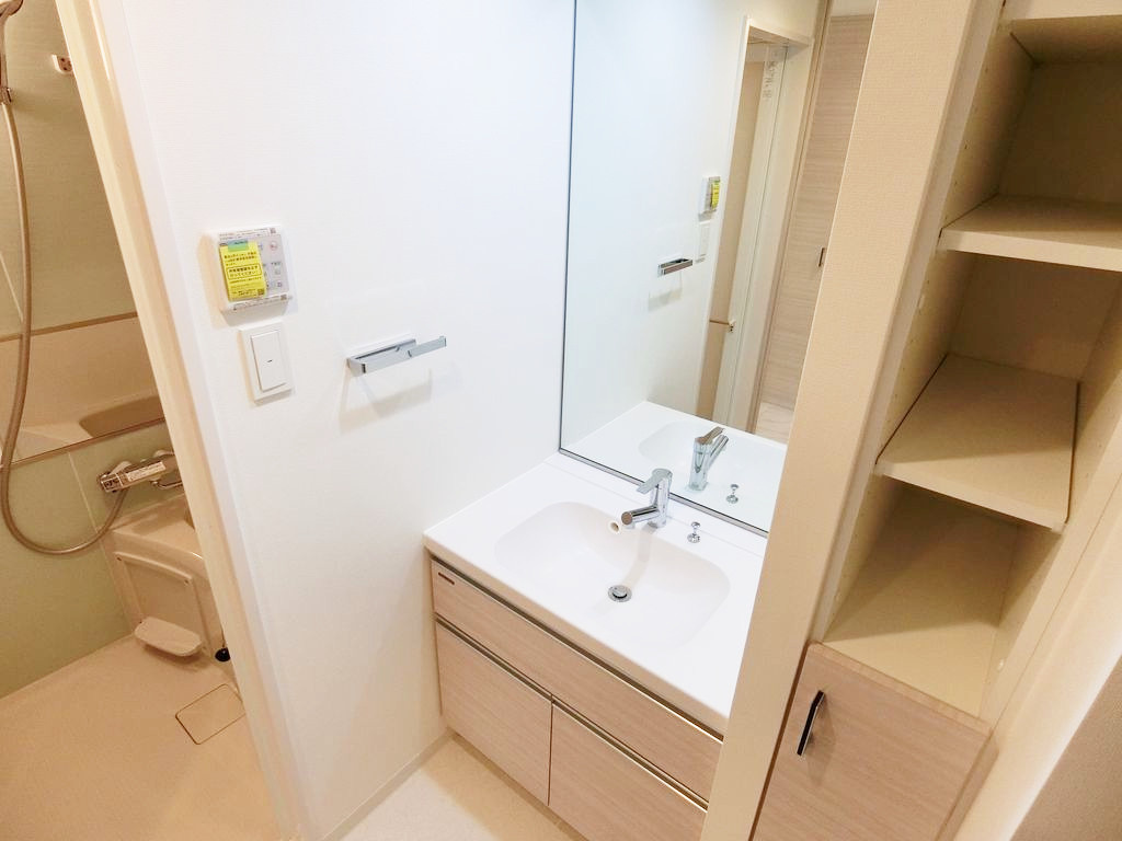 ディアレイシャス西新宿の内装|内装です