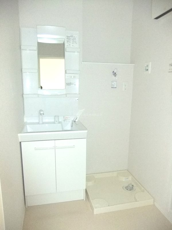 フルールポミエ　Bの洗面所