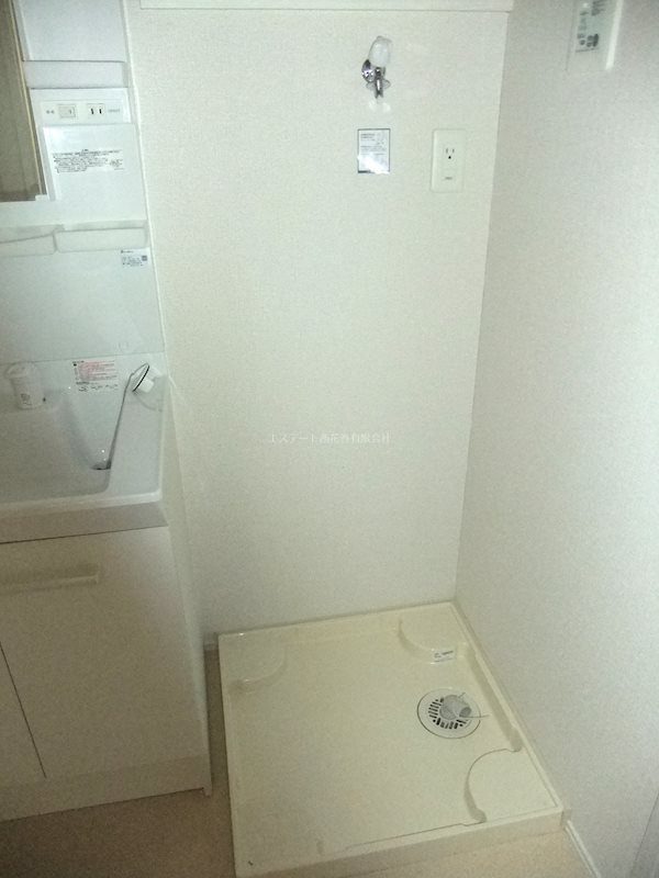 フルールポミエ　Bのその他|洗濯機置き場